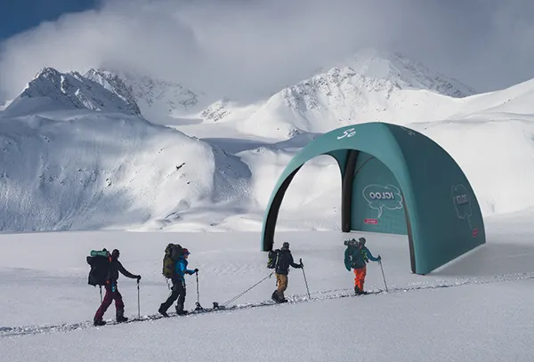 dmuchany namiot reklamowy igloo